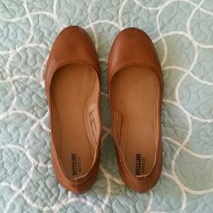 Mossimo saddle brown leather ballet flats